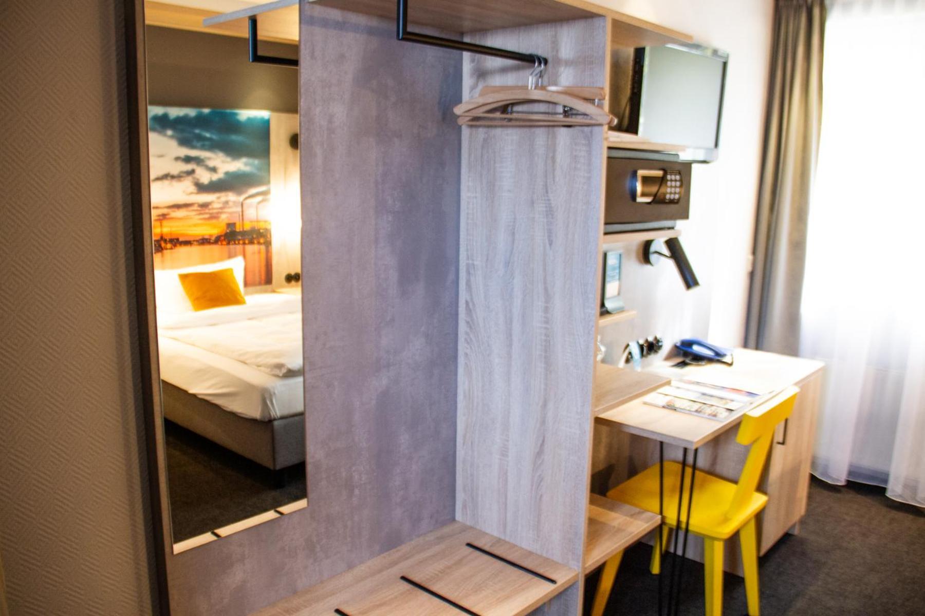 Hotel-Restaurant Steuermann Karlsruhe Ngoại thất bức ảnh