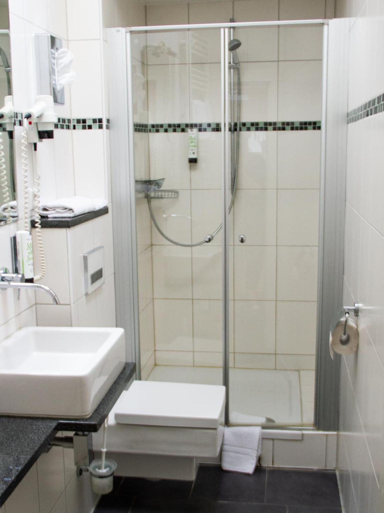 Hotel-Restaurant Steuermann Karlsruhe Ngoại thất bức ảnh